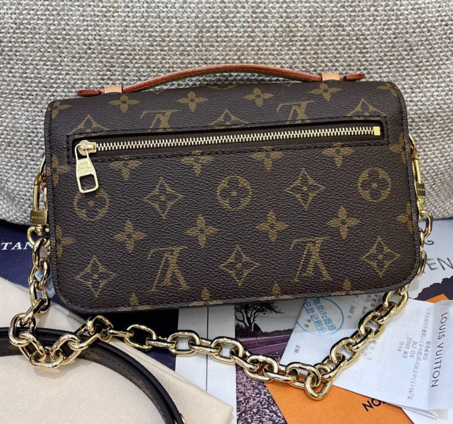 Louis Vuitton Metis East West Monogram Chain Shoulder Bag Crossbody Brown Women
