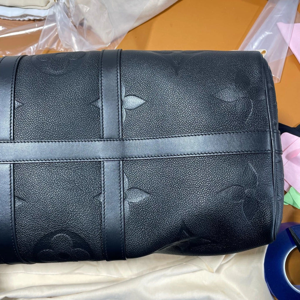 Louis Vuitton Keepall Epi Handbag Top Handle Excellent