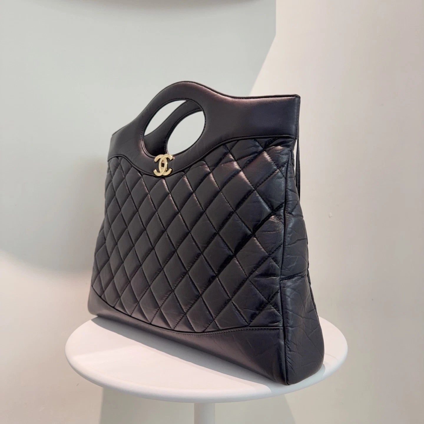Chanel 2023 Chip Version 31 Bag Large Size Tote &amp; Shoulder Bag Black Classic