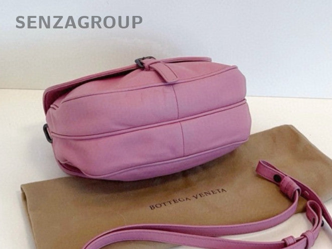 Bottega Veneta Classic Intrecciato Pink Shoulder bag Crossbody Almost brand NEW