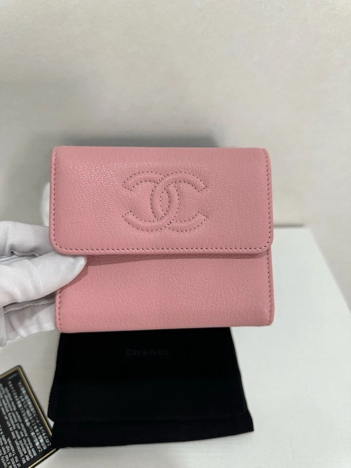 CHANEL Pink Caviar Leather Short Wallet For Women Pre-owned