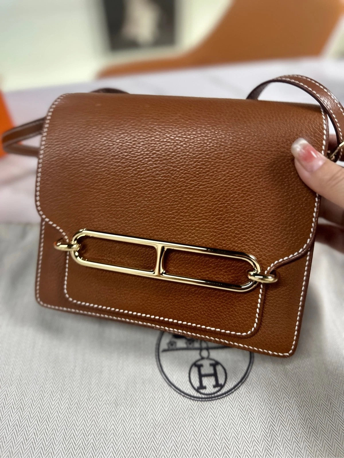 Hermes Saddle Brown Gold Shoulder Bag Excellent