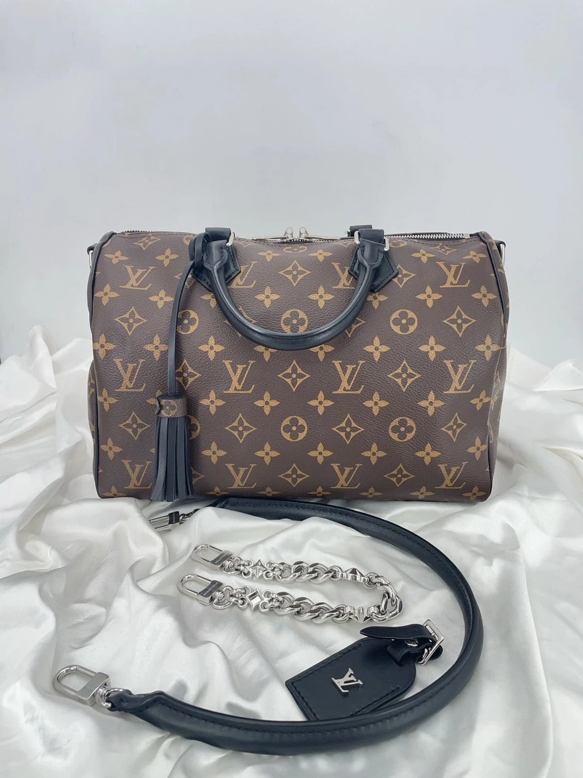 New Louis Vuitton Canvas Speedy 30 Top Handle Handbag For Women