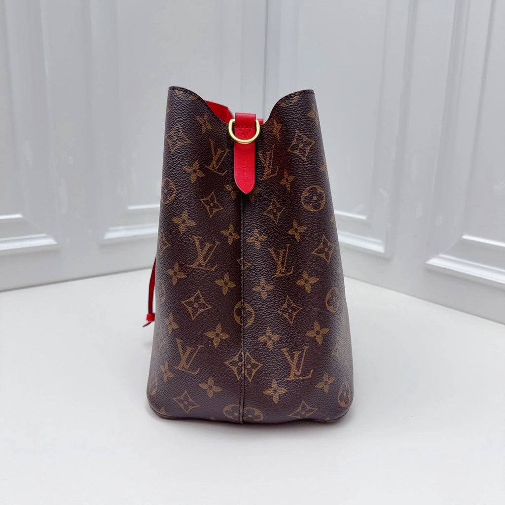 Louis Vuitton NeoNoe Monogram Canvas Brown Red Shoulder Bag Excellent