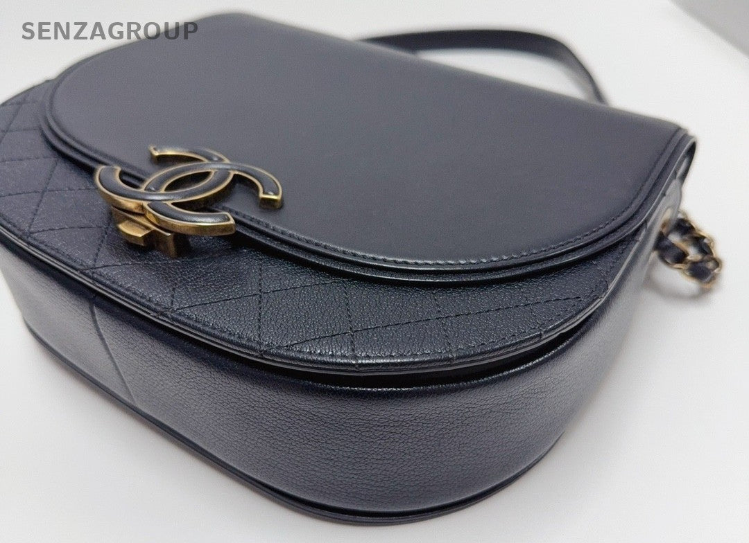 CHANEL Coco Curve Flap Calfskin top handle Shoulder Handbag Crossbody