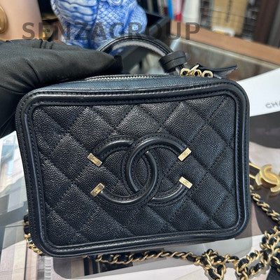 Chanel Black Gold Camera Bag Calfskin Shoulder Crossbody Quilted Classic