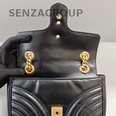 Gucci Black Gold Marmont 22 Chain Shoulder Crossbody Bag Women's Classic