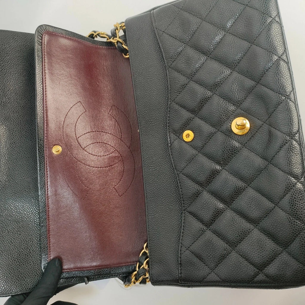 SJ0001 KY02382 Chanel CF Classic Flap Jumbo Caviar Leather Gold Hardware