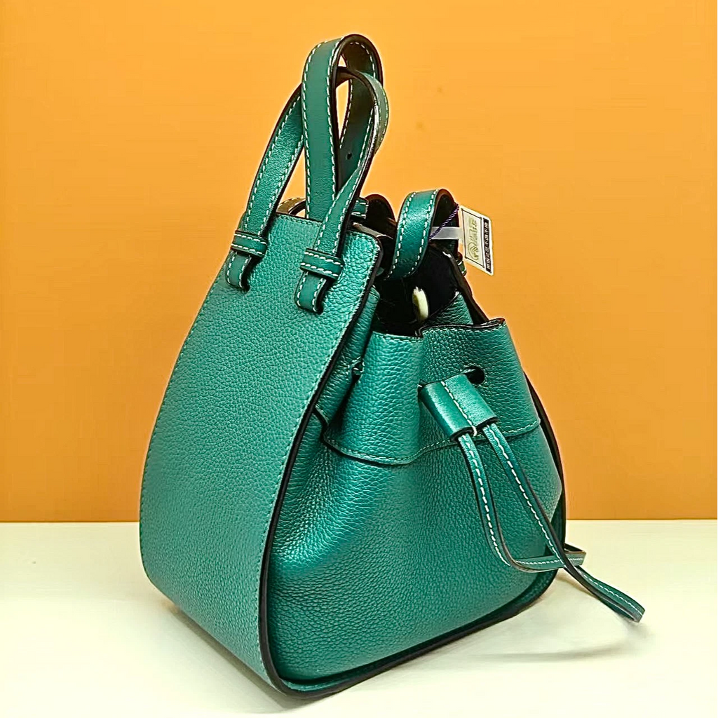 Excellent Condition Loewe Hammock Mini 2Way Green Handbag Crossbody
