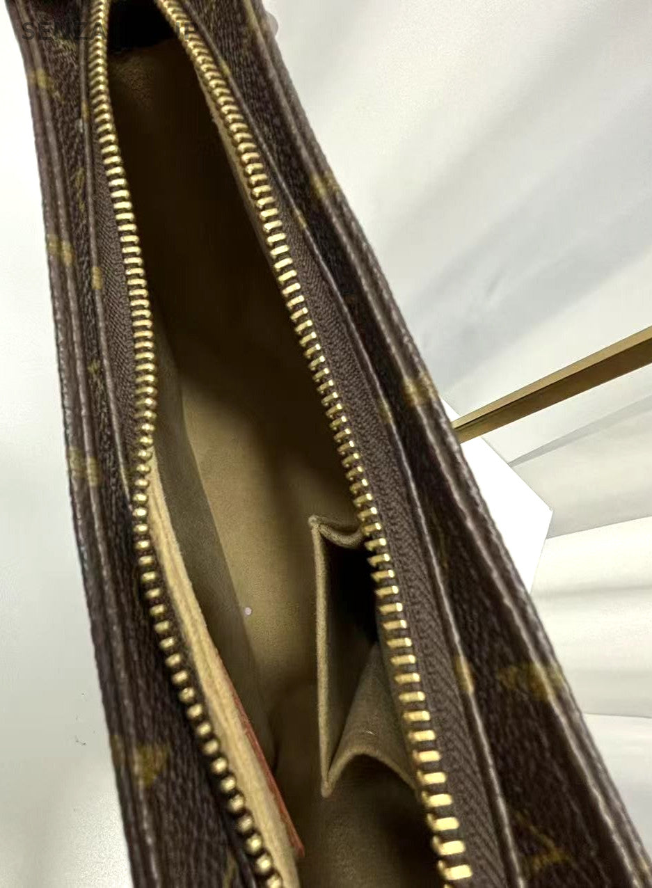 Louis Vuitton Vintage Looping Shoulder Handbag
