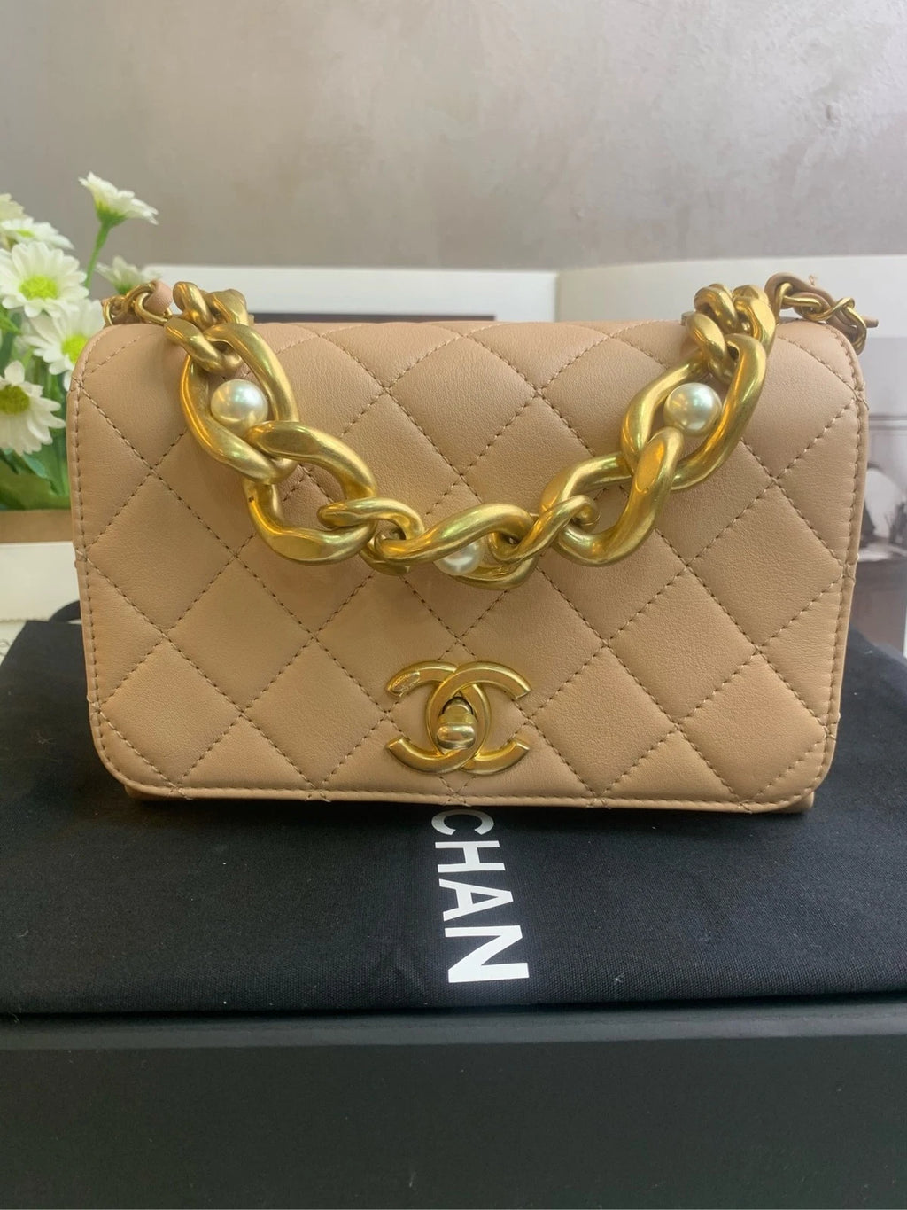CHANEL Lambskin Pearl Chain Flap Shoulder Bag For Women