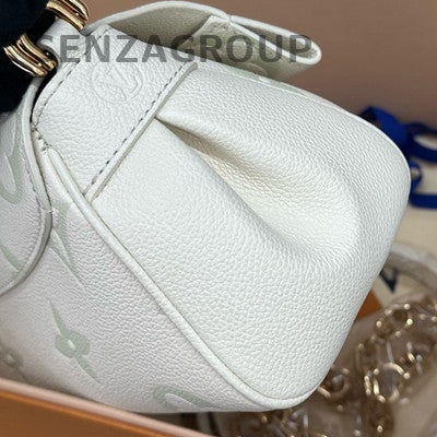 Louis Vuitton Milky Way Favorite Green Gold Chain Crossbody Bag Women