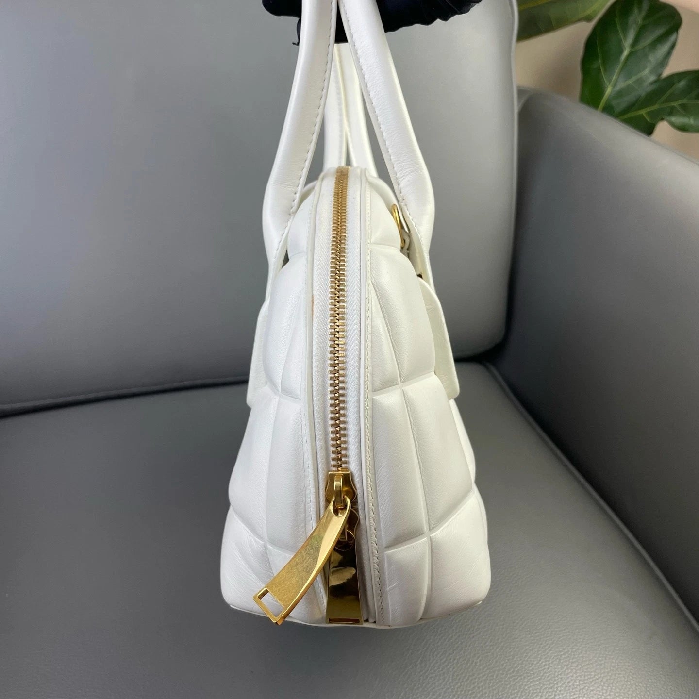 Bottega Veneta Swoop Shell Calfskin Crossbody Handbag For Women
