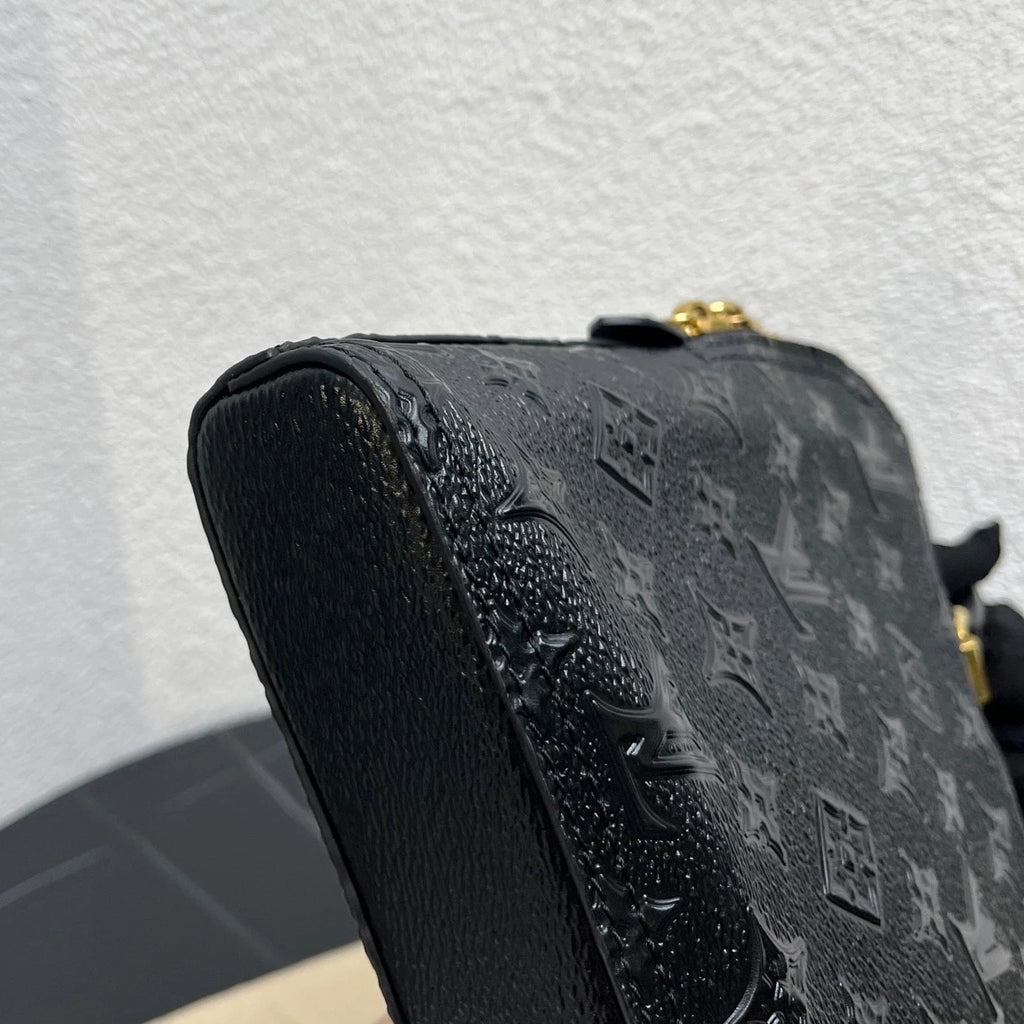 Louis Vuitton Moon Alma 2Way Top Handle Shoulder Bag Black Gold Women Classic