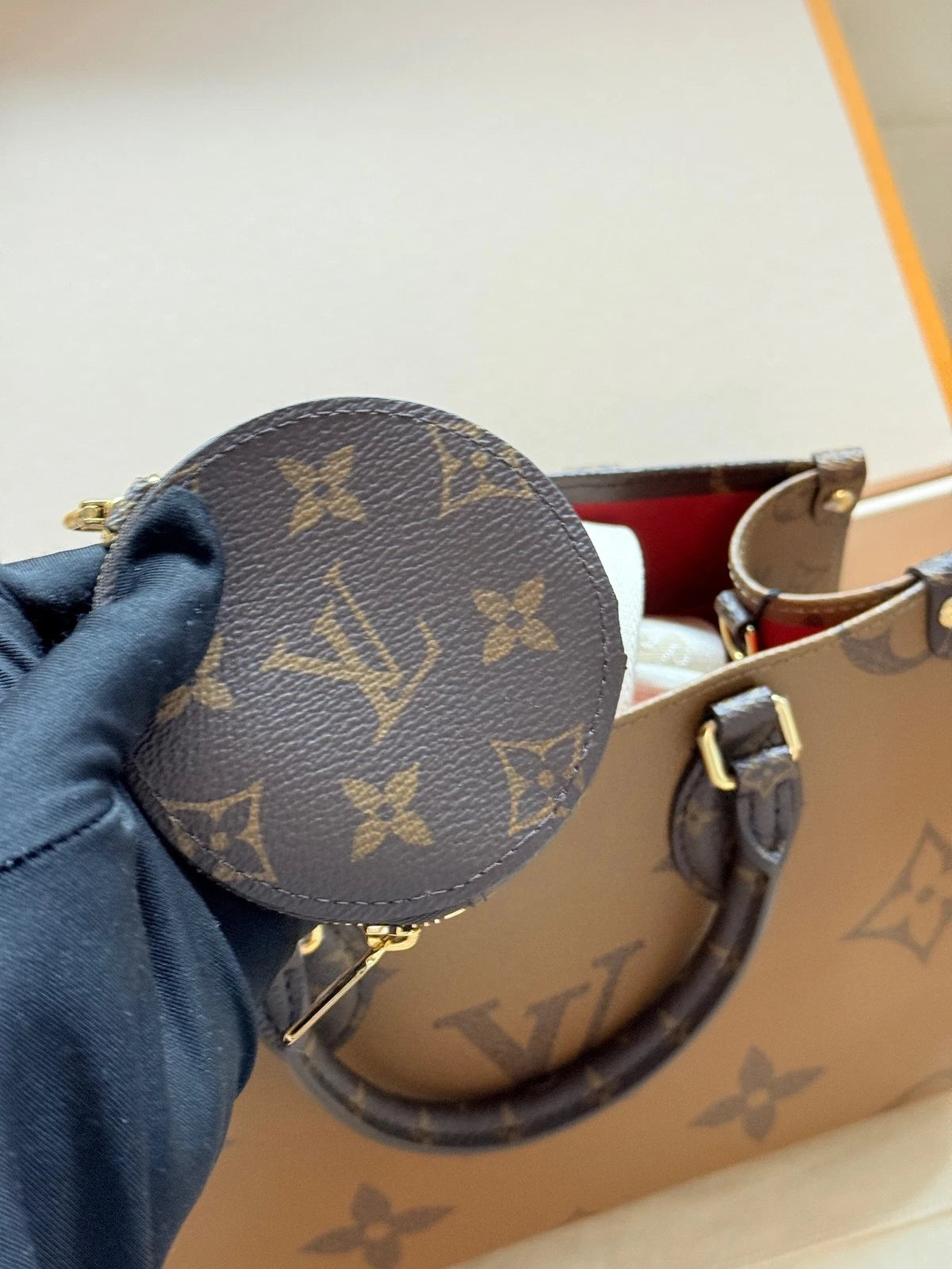 Louis Vuitton OnTheGo Canvas Tote Bag Excellent
