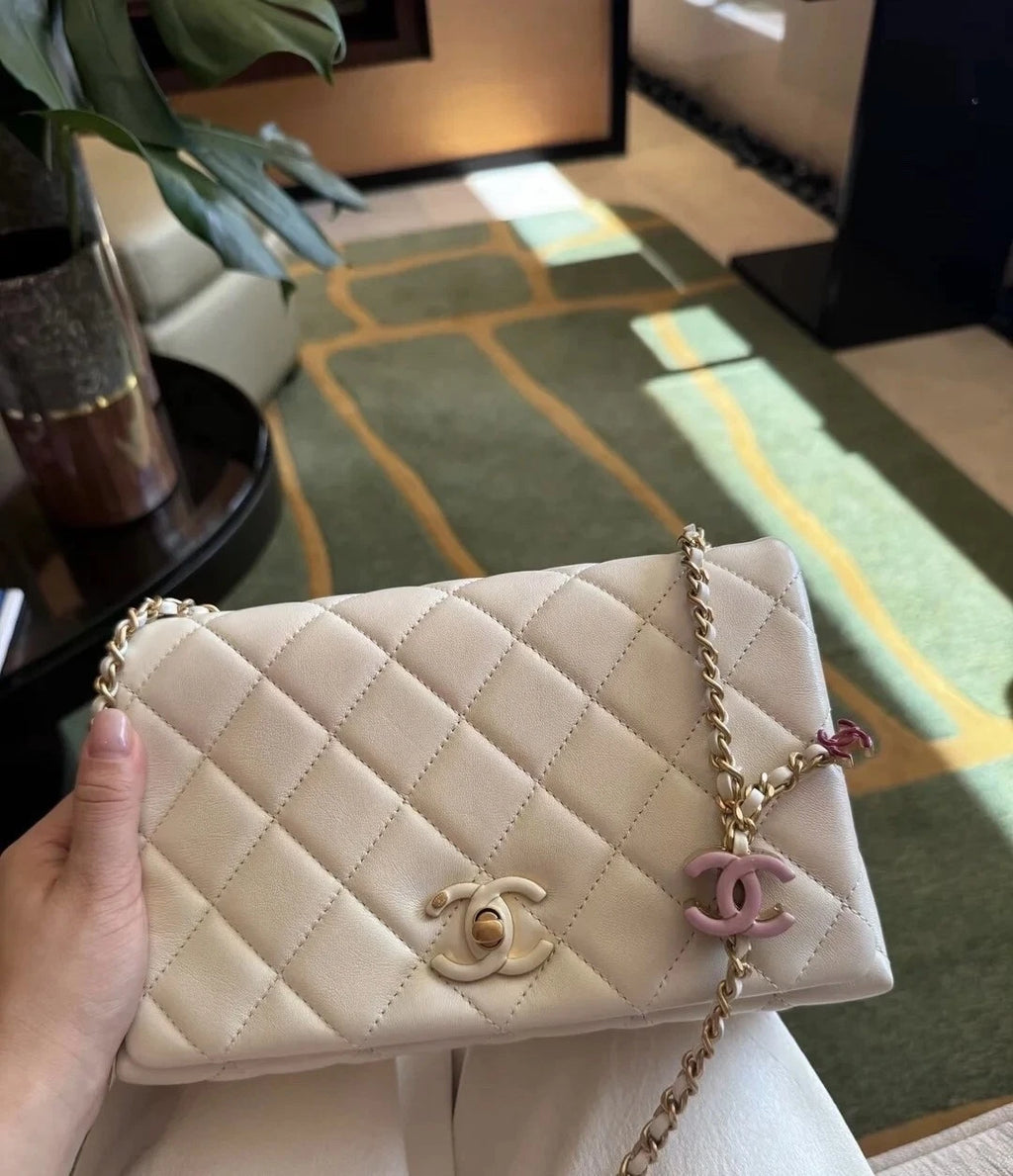 CHANEL Enamel Leather Double C Flap Shoulder Bag For Women