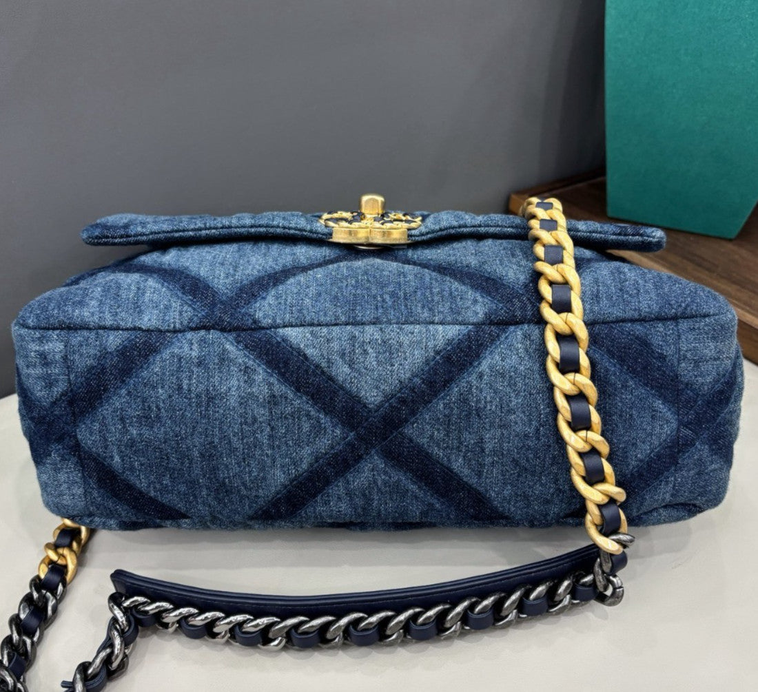 Chanel 19Bag MM Denim Chain Shoulder Bag Crossbody Blue Gold Women Classic