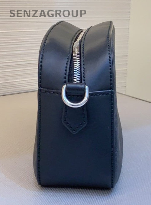 GUCCI GG Camera bag Black Monogram Canvas Shoulder bag Crossbody