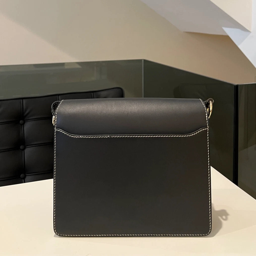 Hermès Roulis 23 Black Gold Hardware Shoulder Bag Classic Women