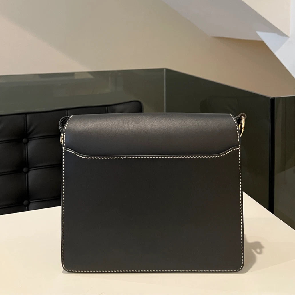 Hermès Roulis 23 Black Gold Hardware Shoulder Bag Classic Women