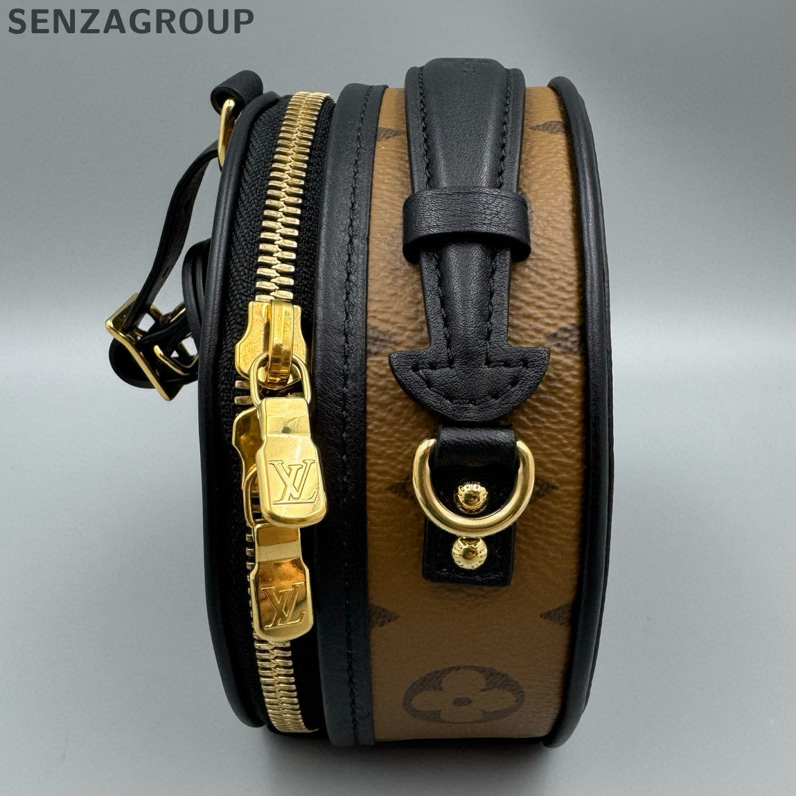 Louis Vuitton Monogram Canvas Pochette Accessoires - Brown & Black
