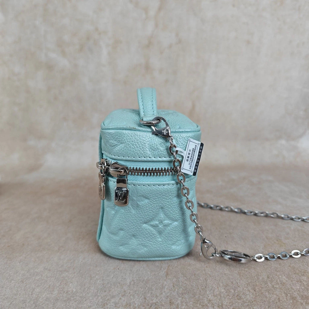 Louis Vuitton Vanity Leather Green Handbag Chain Bag Excellent