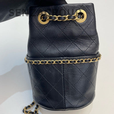 Chanel 25C Black Gold Lambskin Chain Bucket Bag Classic Women's Crossbody