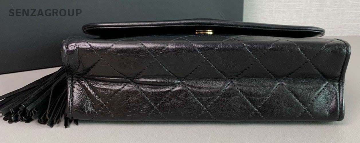 CHANEL Classic Diamond pattern Black gold Shoulder bag Crossbody