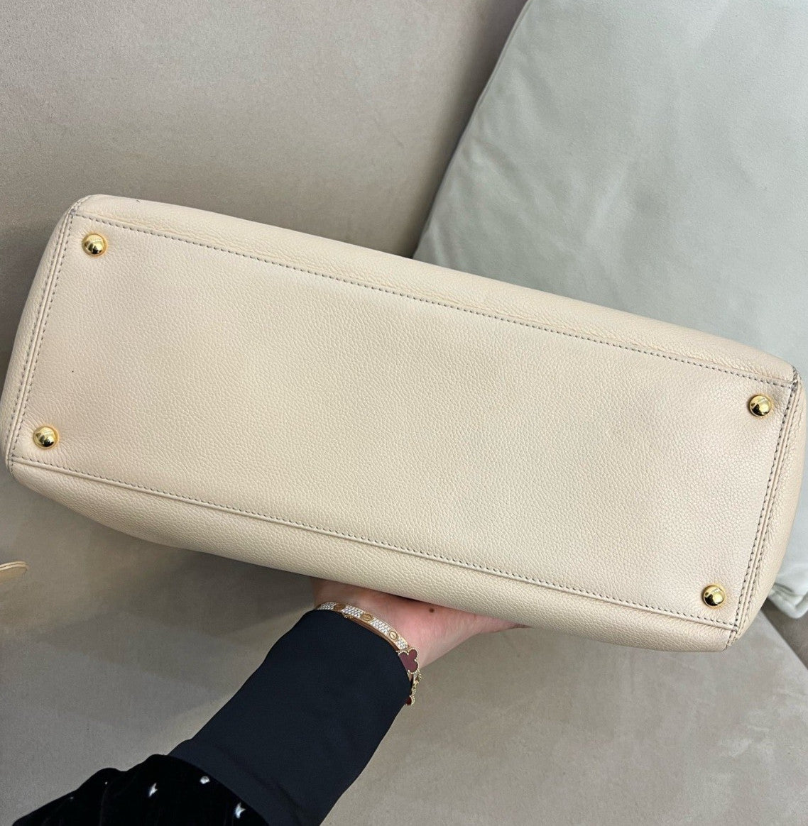 Chanel Cerf MM Tote Handbag Crossbody White Gold Used Women Classic