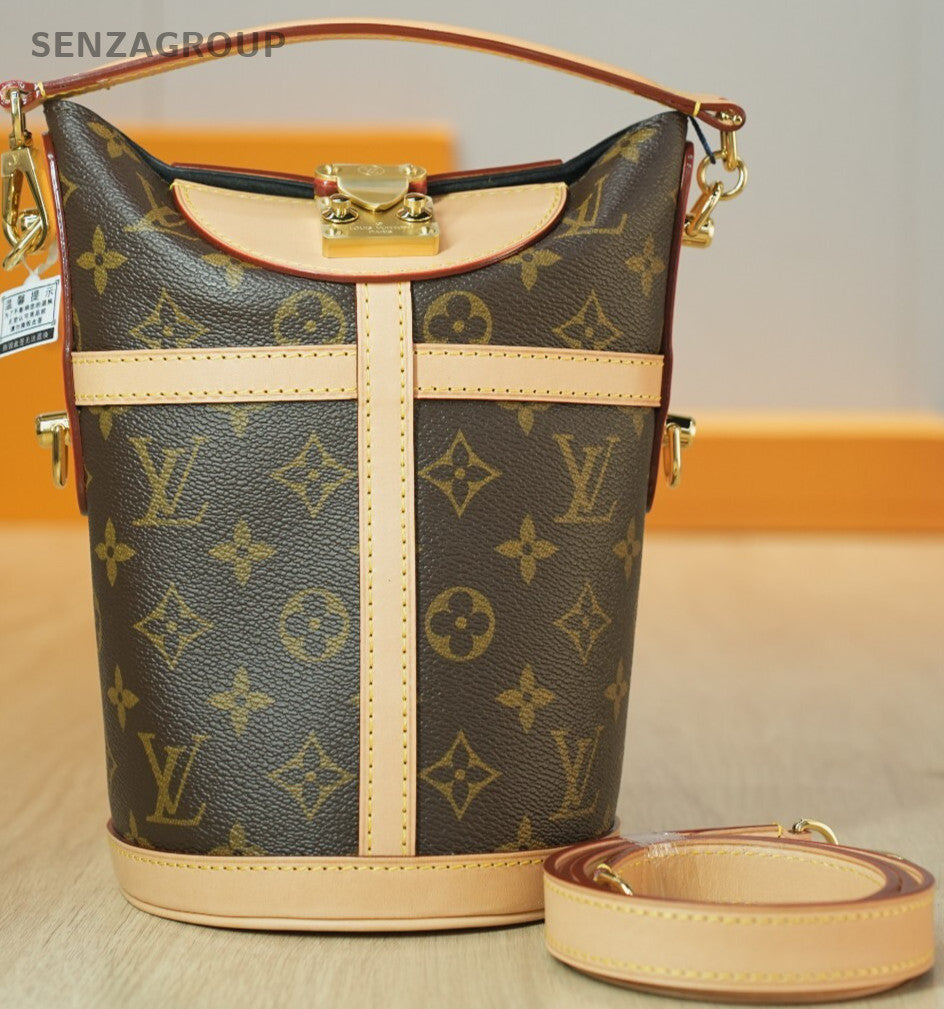 Louis Vuitton Monogram Duffle bag Crossbody M43587 CHIP VERSION