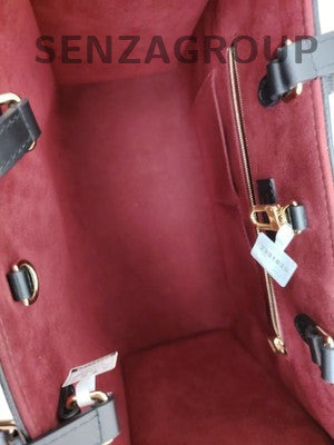 Louis Vuitton OnTheGo MM Monogram Giant Reverse Tote Bag