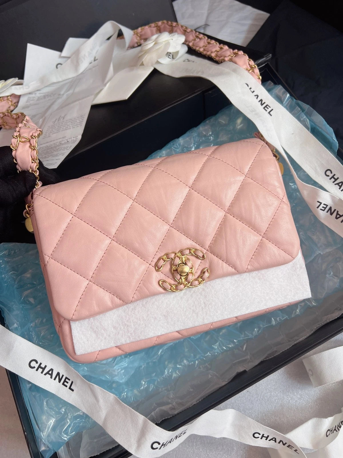 Chanel Diamond Calfskin Chain Shoulder Bag Pink Gold Used Women Classic