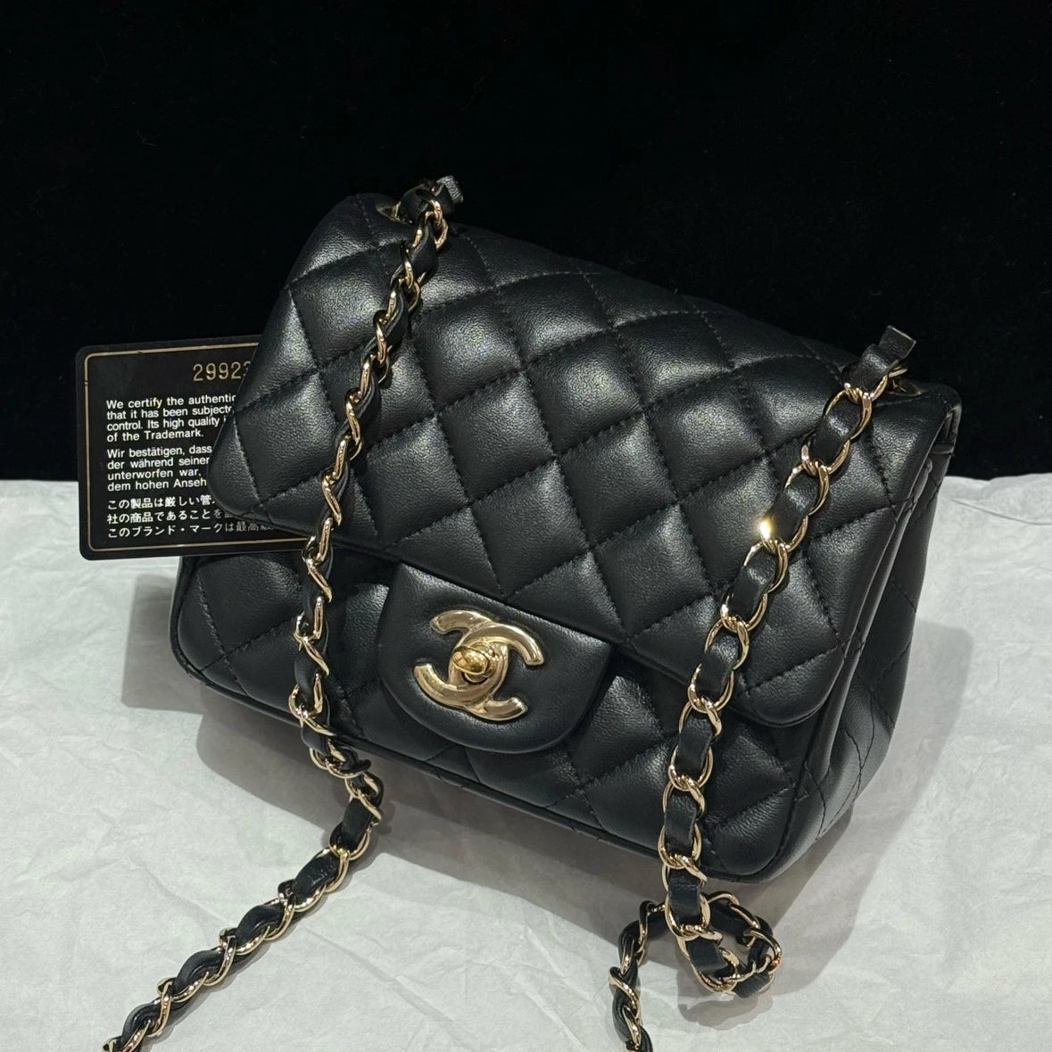 Chanel Classic Flap Chain Lambskin Shoulder Crossbody Black Gold Women Fashion