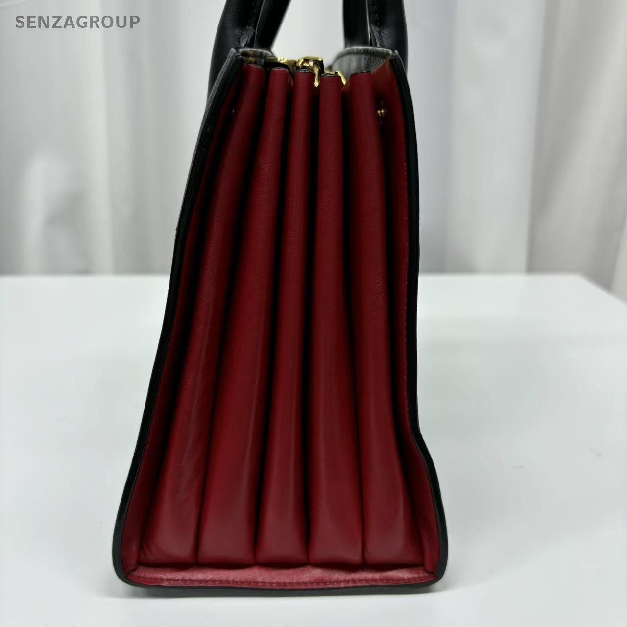 PRADA SAFFIANO Black gold Shoulder handbag