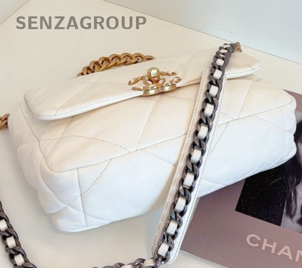 Chanel Diamond Chain Top Handle Shoulder Bag Crossbody White Gold Women Classic