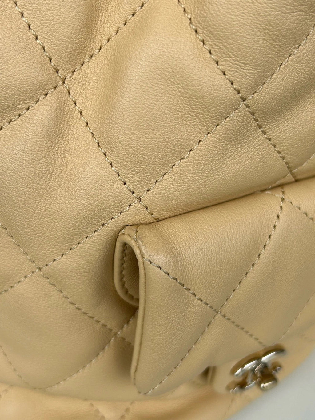 Chanel Diamond Chain Drawstring Backpack Beige Gold Used Women Classic
