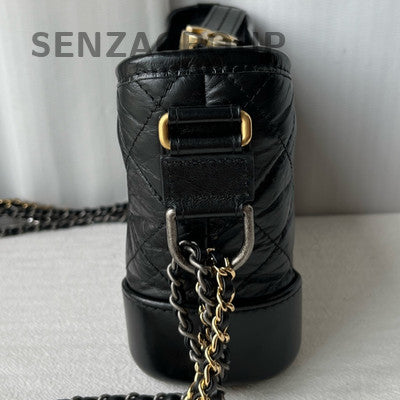 Chanel Gabrielle Small Chevron Chain Shoulder Bag Unisex Classic