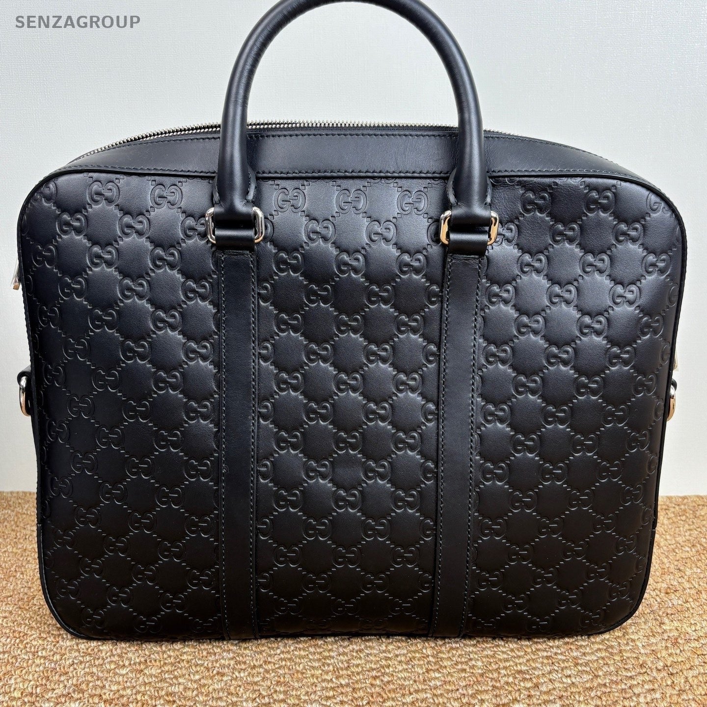 Gucci Signature Calfskin Satchel Handbag Black Silver Unisex Adults Classic