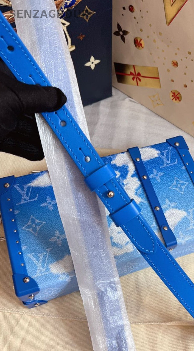Louis Vuitton 20FW Trunk Wallet Crossbody Blue Silver Unisex Adults Classic