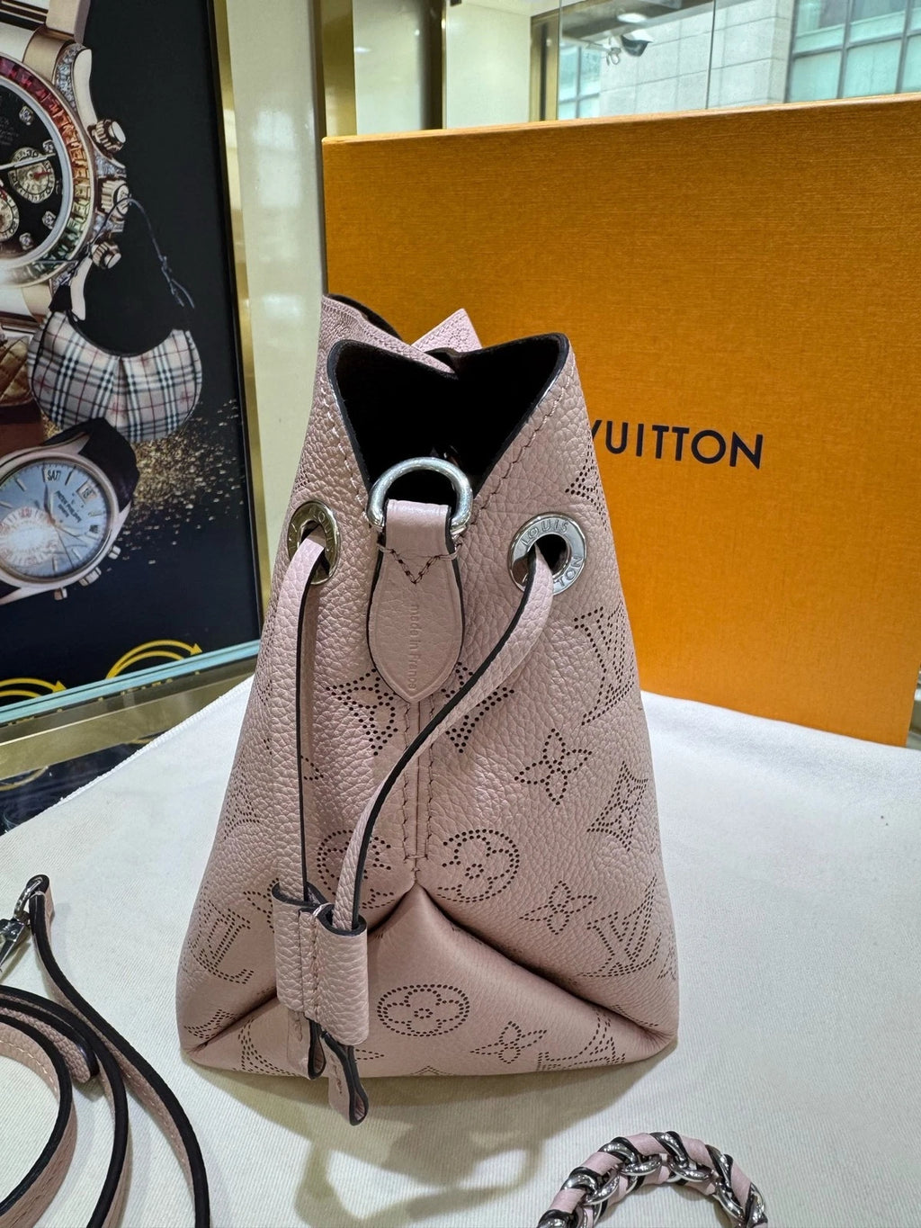 Louis Vuitton Pink Bella Cutout Leather Bag For Women