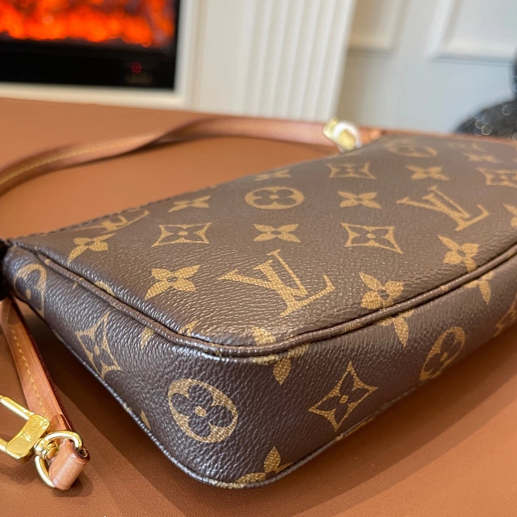 Louis Vuitton Pochette Accessiores Monogram Brown Canvas Shoulder Crossbody
