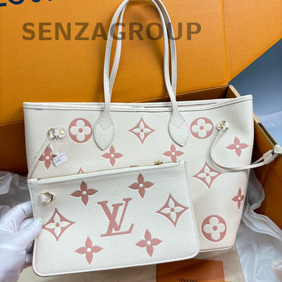 Louis Vuitton Neverfull MM Tote Bag in White Leather - Women's Shoulder Bag