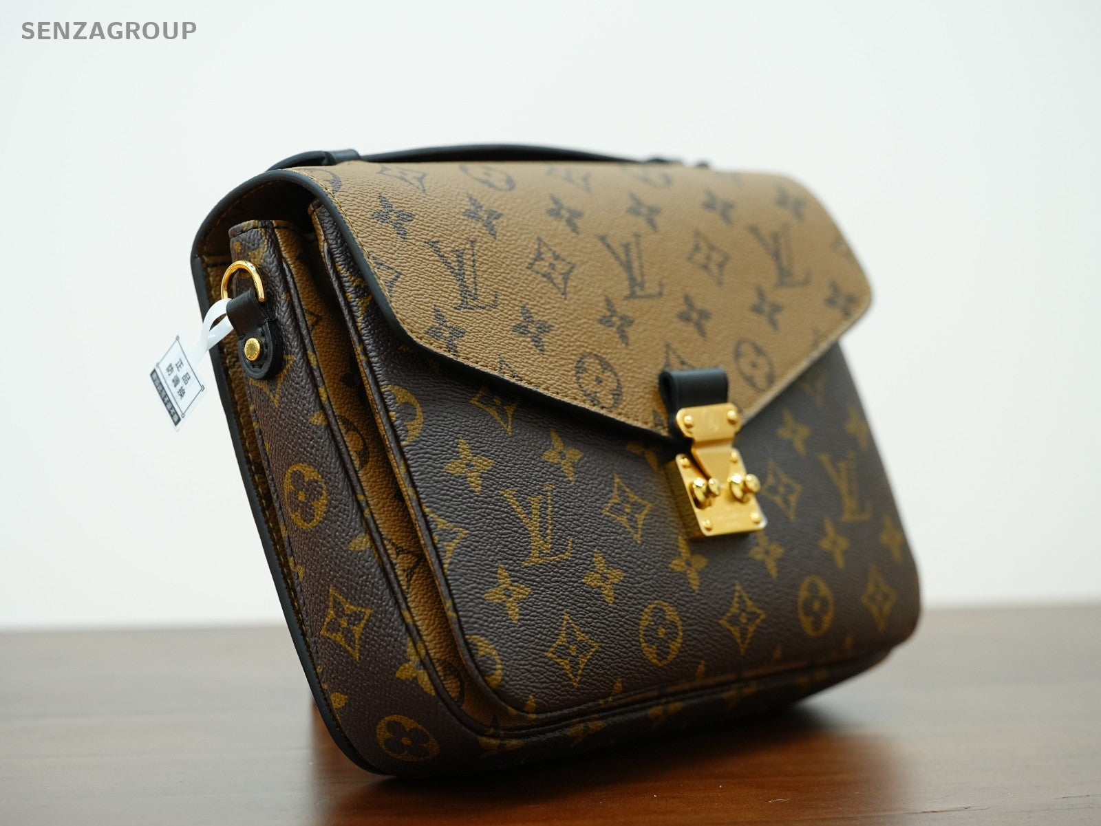 Louis Vuitton Pochette Métis Monogram Shoulder bag Brown Almost Brand NEW