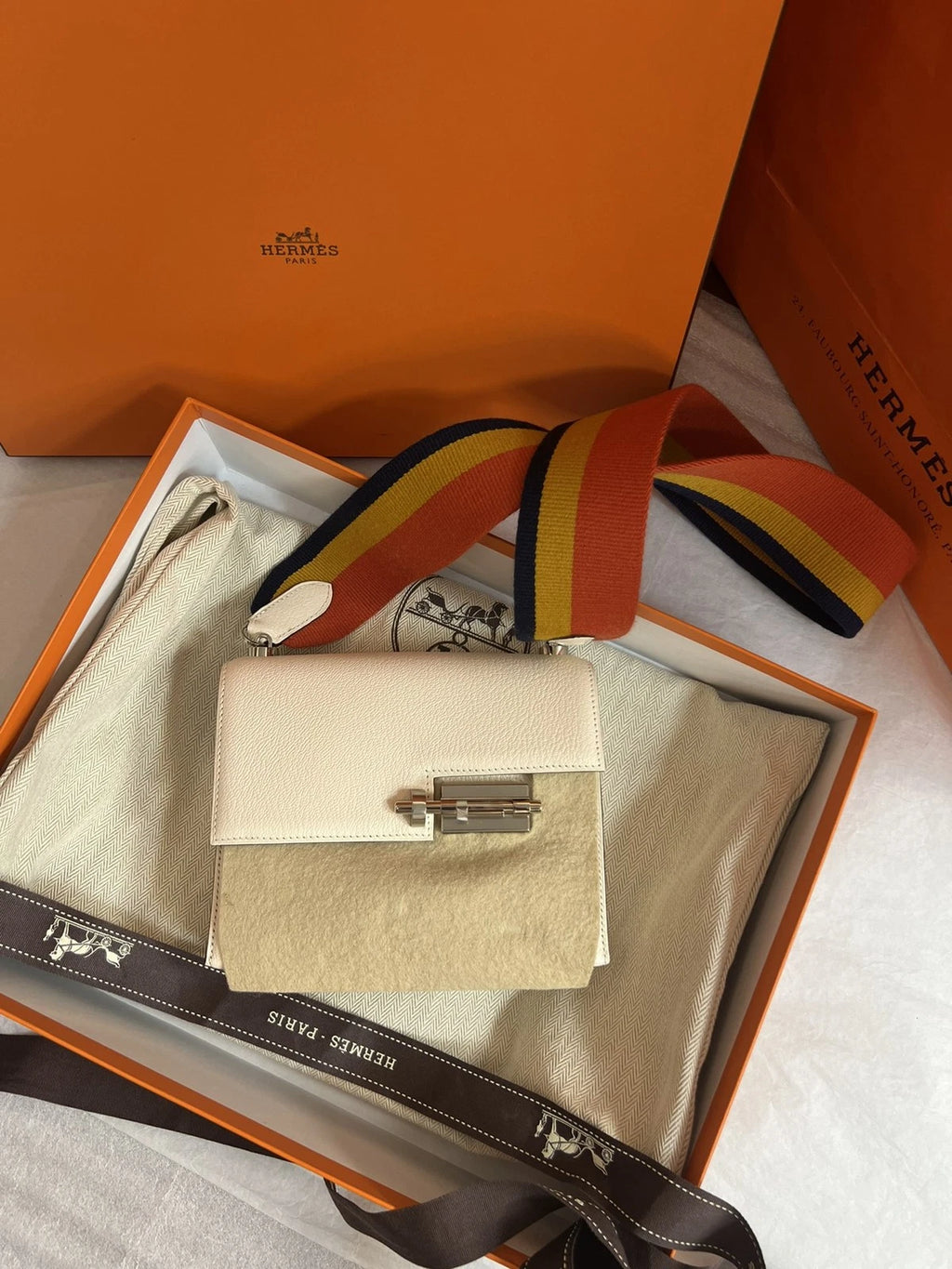 Hermès Verrou Mini Gun Bag Crossbody Bag Nata Cream White