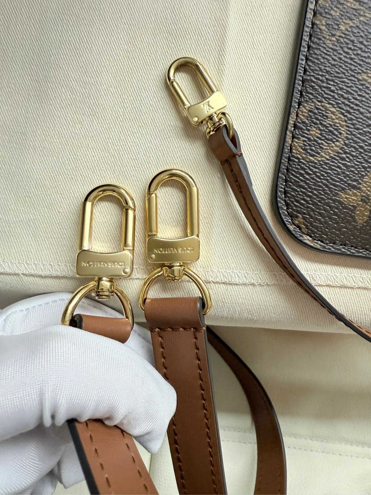 Louis Vuitton Large Moon Pea Shoulder Bag For Women