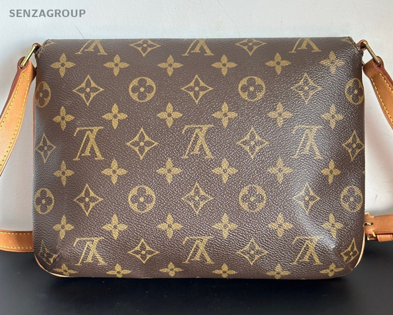 Louis Vuitton Monogram Vintage Shoulder Bag Crossbody Brown Gold Women Classic