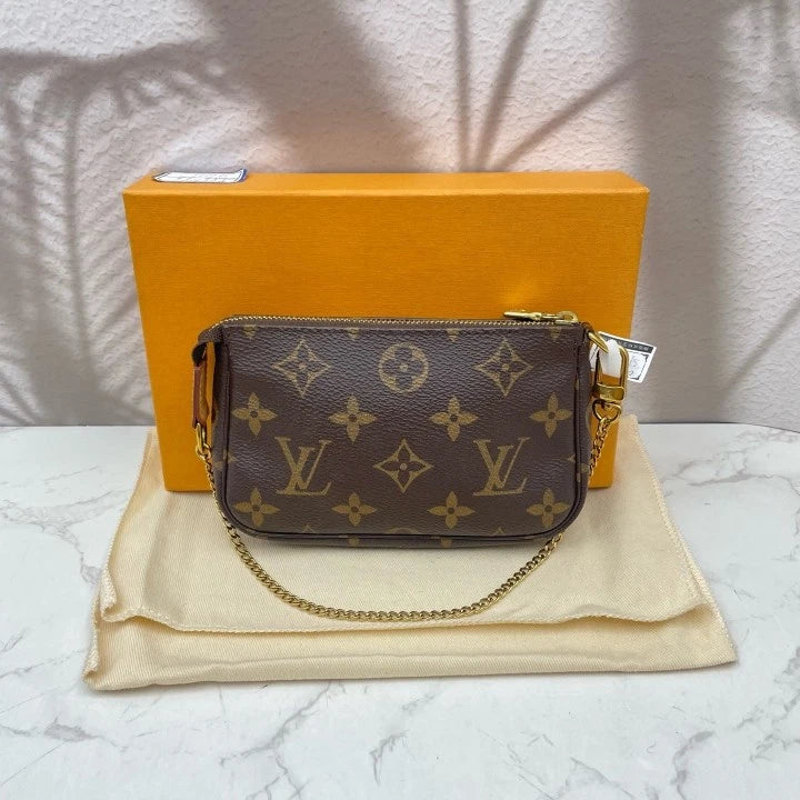 Louis Vuitton Monogram Canvas Mini Chain Clutch Shoulder Bag For Women