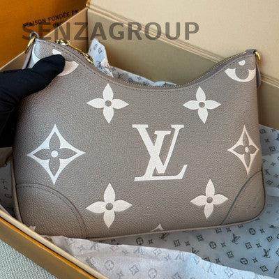 Louis Vuitton Monogram Grey Gold Chain Shoulder Bag Women's Fashion Classic