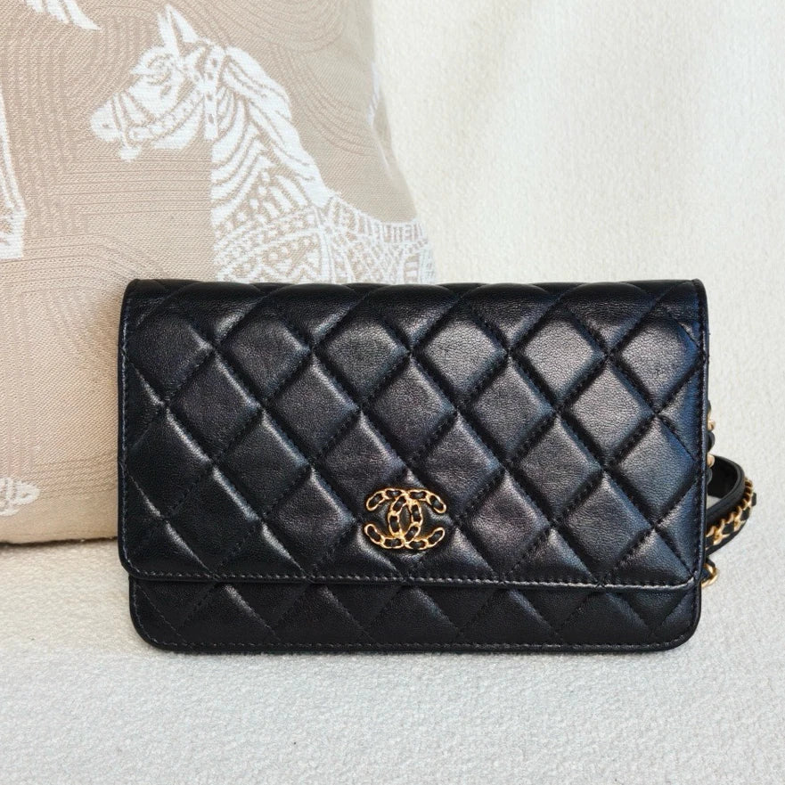 Chanel 19Bag WOC Lambskin Chain Shoulder Crossbody Black Gold Women Classic