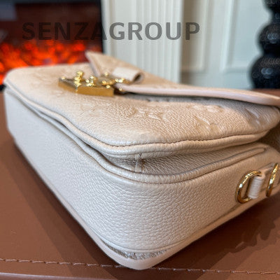 Louis Vuitton Pochette Metis Pink Gold Chain Crossbody Bag Women's Fashion